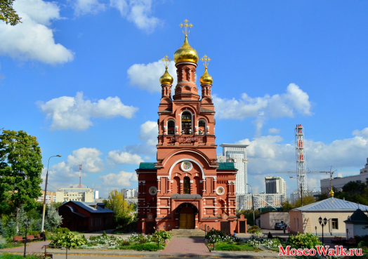 храм Всех Святых с приделом Казанской Божией Матери