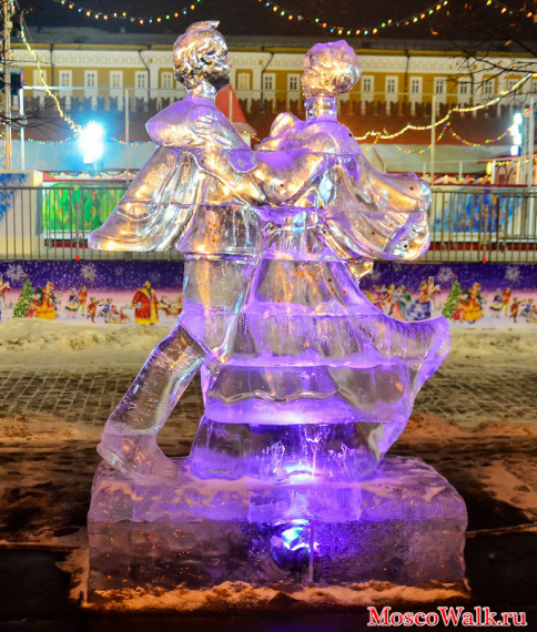 Ледяные фигуры на Красной площади