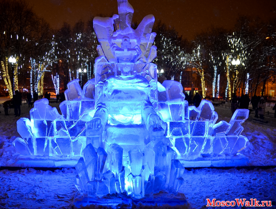 Ледяная скульптура "Снежная Королева"