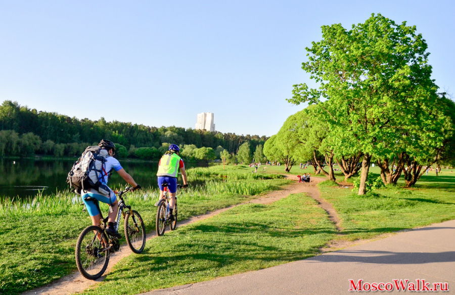 Прогулка на велосипеде в парке Покровское-Стрешнево