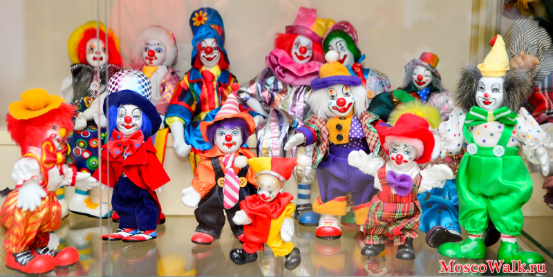 коллекция музея клоунов