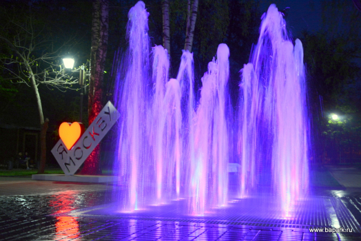 Сухой фонтан в Бабушкинском парке