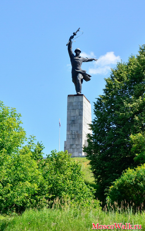 монумент Перемиловская высота