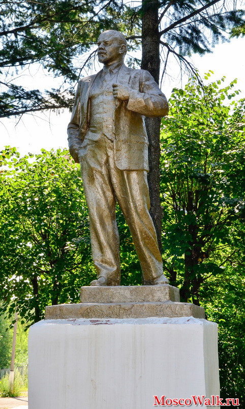 Яхрома. Памятник В.И. Ленину