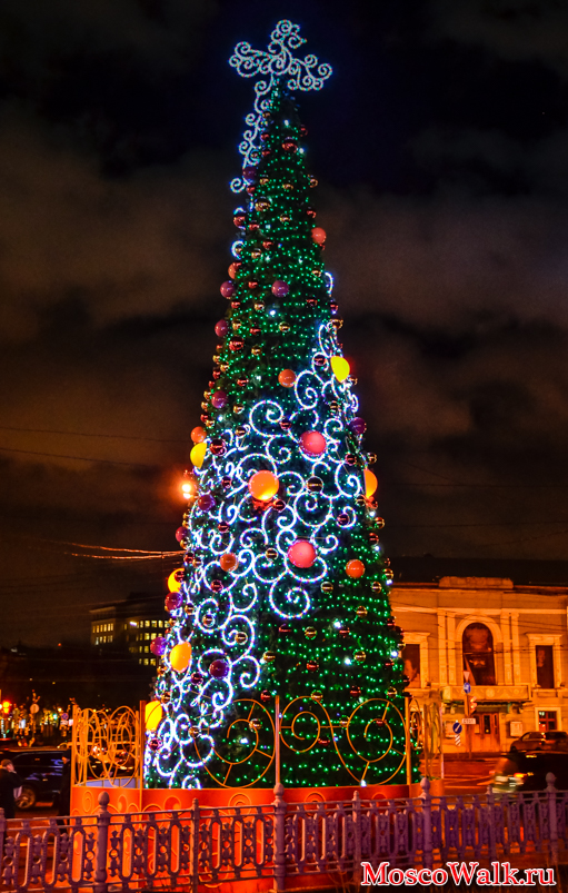 новогодняя елка на Трубной площади