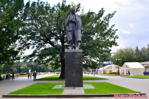 Измайловский парк - памятник Ленину