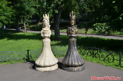 Шахматные фигуры - Король и Королева