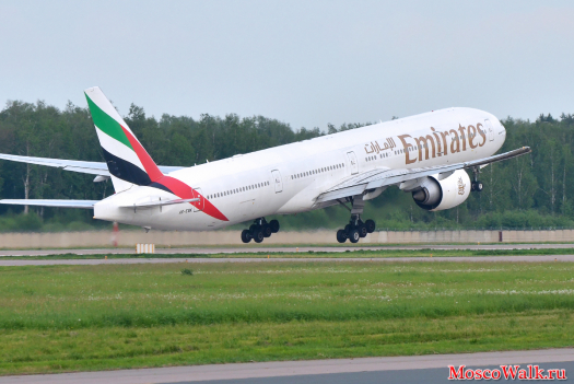 boeing 777-300ER Emirates