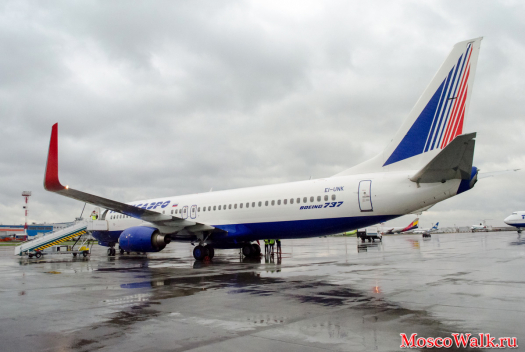 transaero boeing 737-86J (EI-UNK)