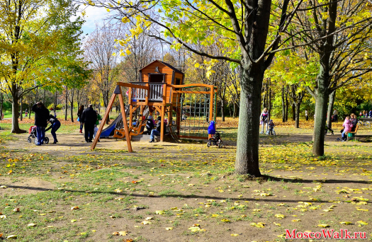 детская площадка в парке Царицыно