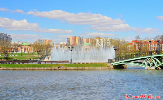 Фонтан в парке Москвы