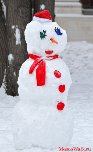 снеговик в парке Царицыно