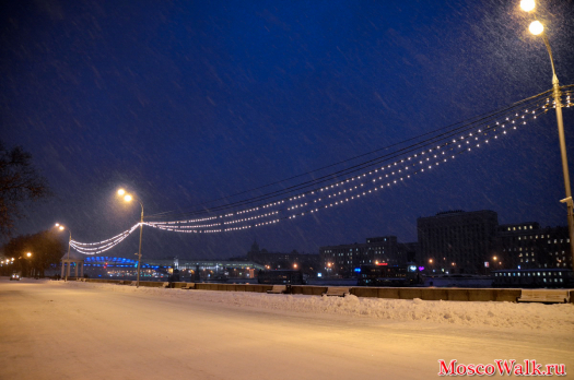 снегопад в парке Горького
