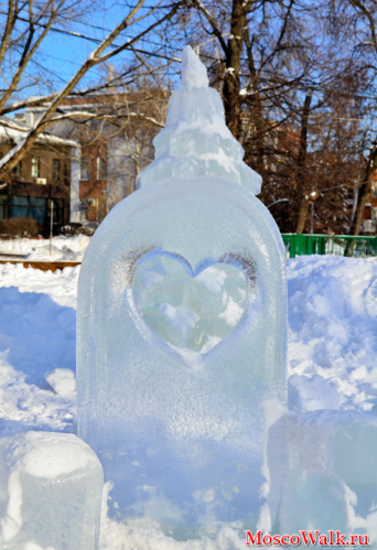 Ледяная фигура сердечко