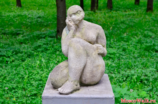 скульптура в парке