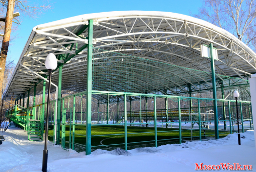 крытая футбольная площадка в парке Сокольники
