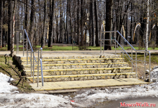 лестницы в парке Сокольники