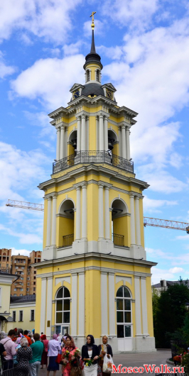 30-метровая трёхъярусная колокольня