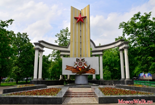 Монумент войнам Великой Отечественной войны