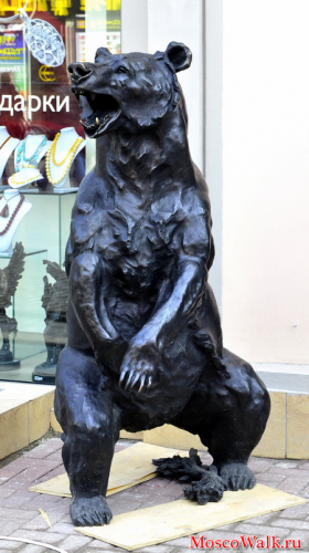скульптура Медведя