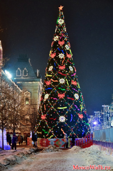 Новогодняя ёлка на Красной площади