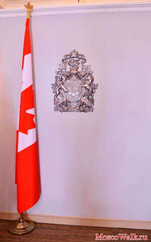  флаг Канады и герб страны