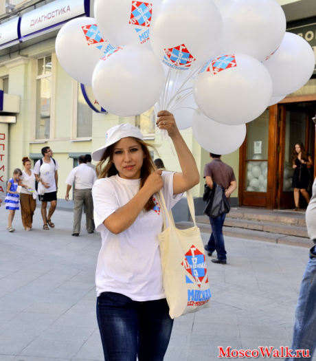 воздушные шары на Никольской улице