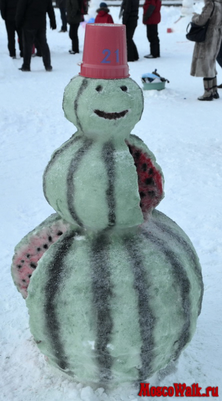 Снеговик - арбуз, очень креативная работа