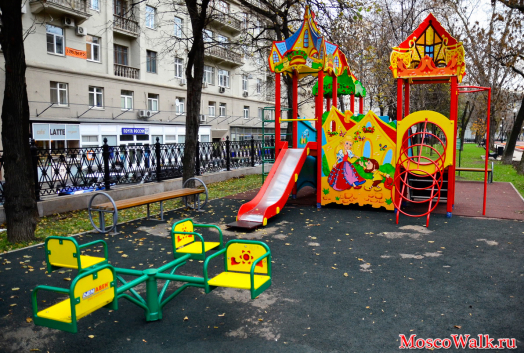 детская площадка на Сретенском бульваре