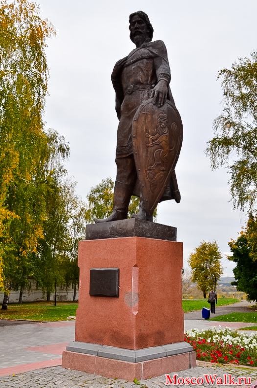 Памятник князю Александру Невскому 