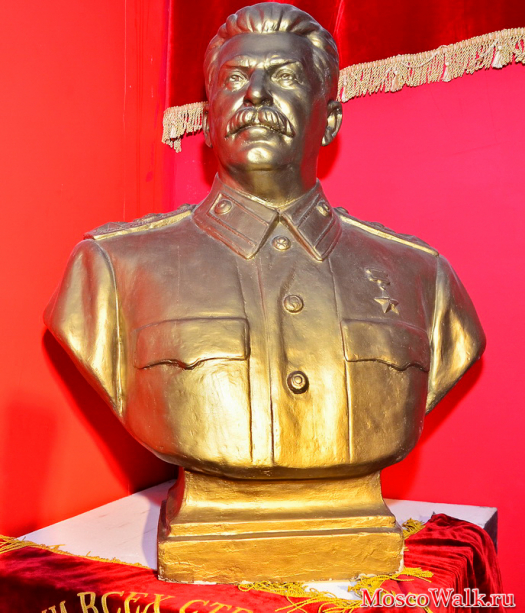 Бюст Иосифа Виссарионовича Сталина