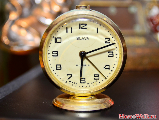 часы-будильник SLAVA