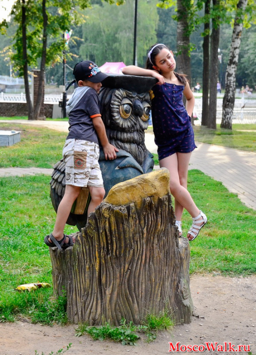 скульптуры в Лианозовском парке