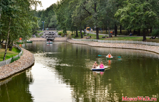 Лианозовский парк. Стоимость проката лодок