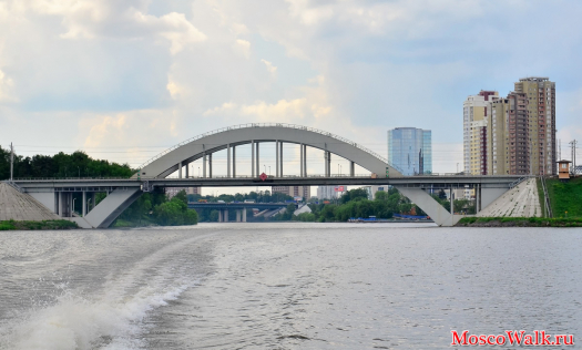 Химкинский железнодорожный мост через канал Москвы