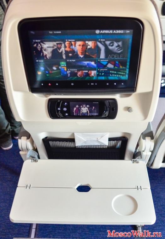 Airbus A350 XWB экраны в  самолете