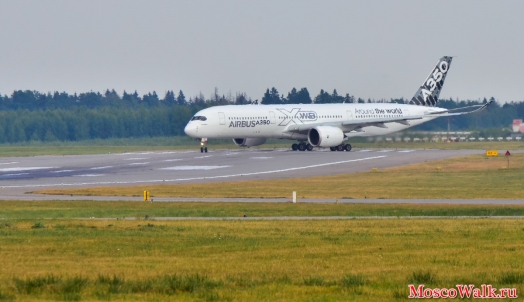 Шереметьево проводил новейший самолет Airbus A350 XWB