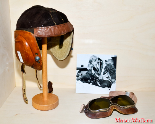 Авиационные шлемы и очки