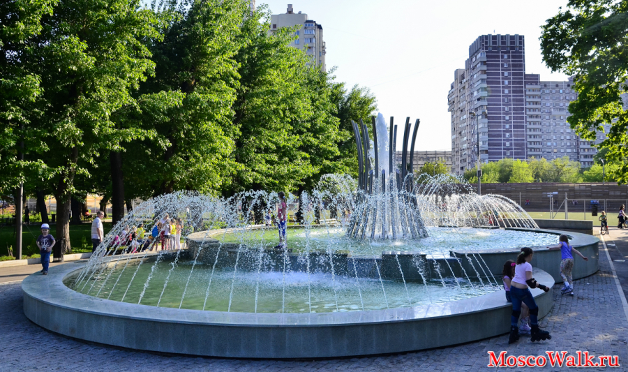 фонтан в парке Таганский
