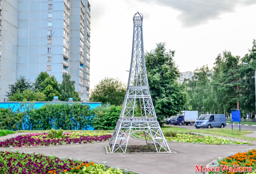 Эйфелевая башня в Москве