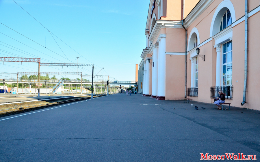 платформа вокзала Брянск