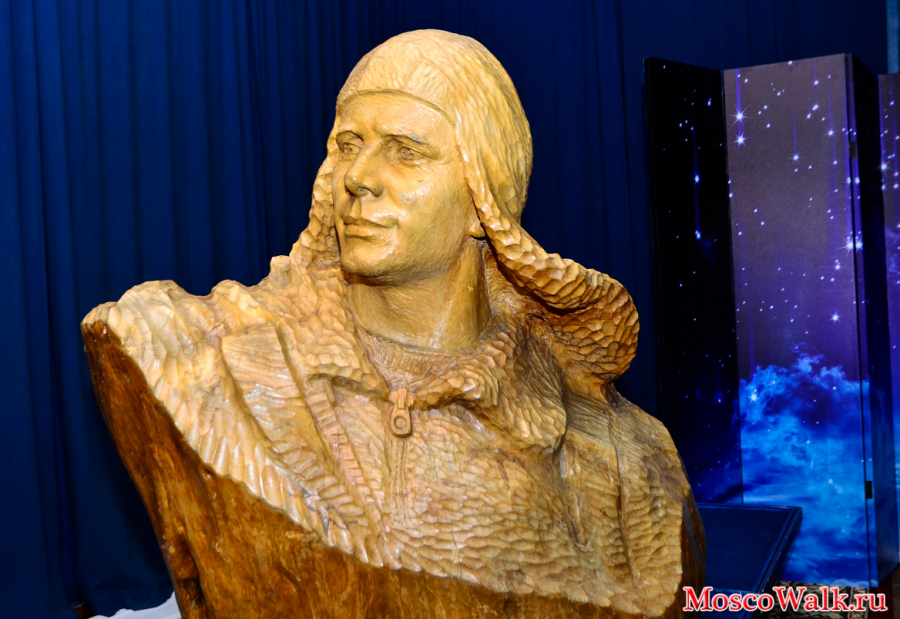 Скульптура Первый бюст первого космонавта