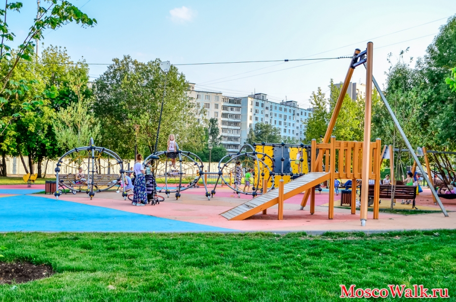 площадка для детей в парке 70 лет Победы