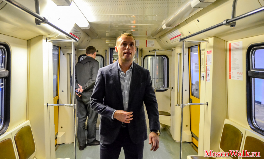 Денис Глушаков в метро