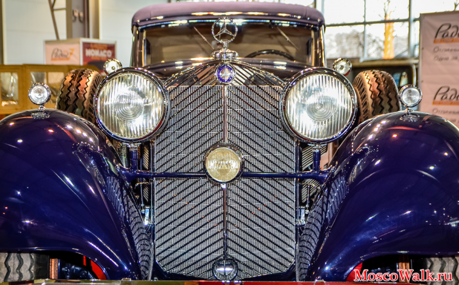 выставка старинных автомобилей и антиквариата «Олдтаймер-Галерея»