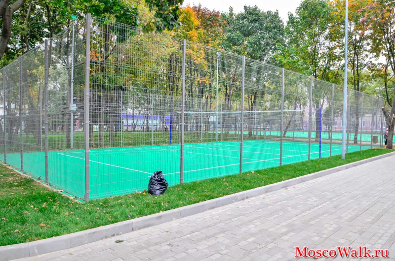 спортивные площадки в парке Фестивальный