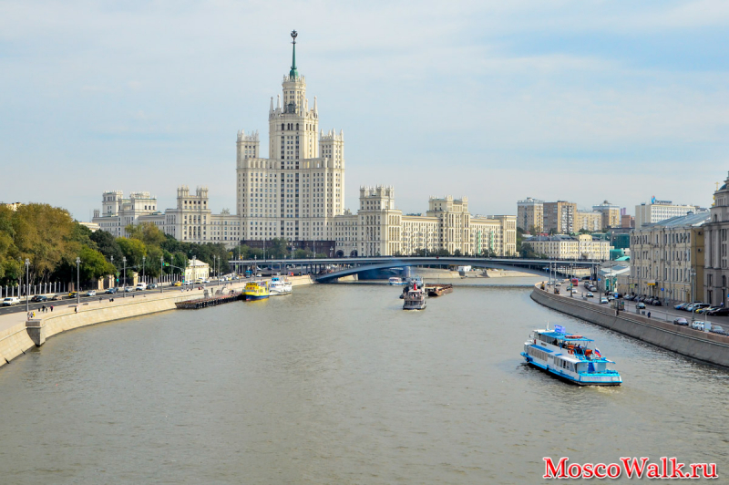 Достопримечательность Москвы - Парящий мост
