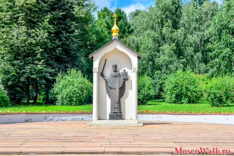 Дзержинск памятный знак Святителю Николаю Чудотворцу 