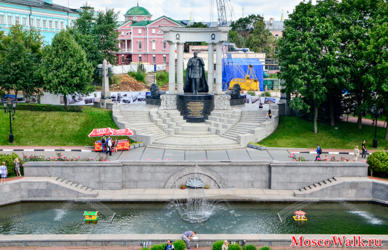 памятник Александру II Освободителю