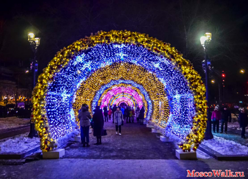 светящийся тоннель в Москве